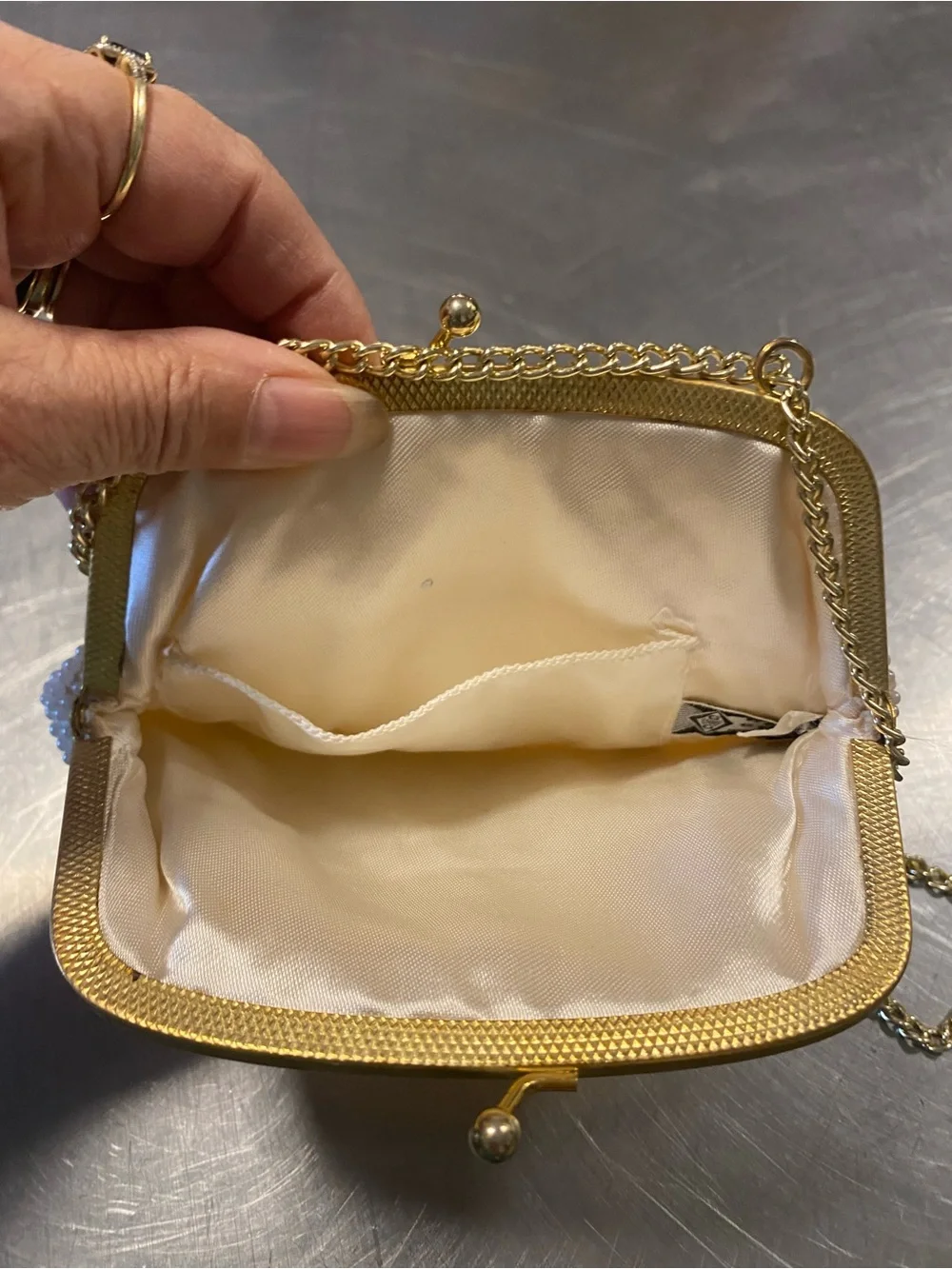 N/A elegant vintage